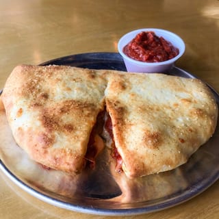 Calzone BYO