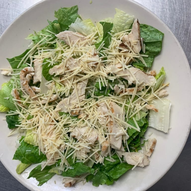 Fresh Caesar Salad: A Crisp Classic