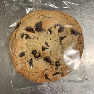 2oz Frozen Chocolate Chip Cookie